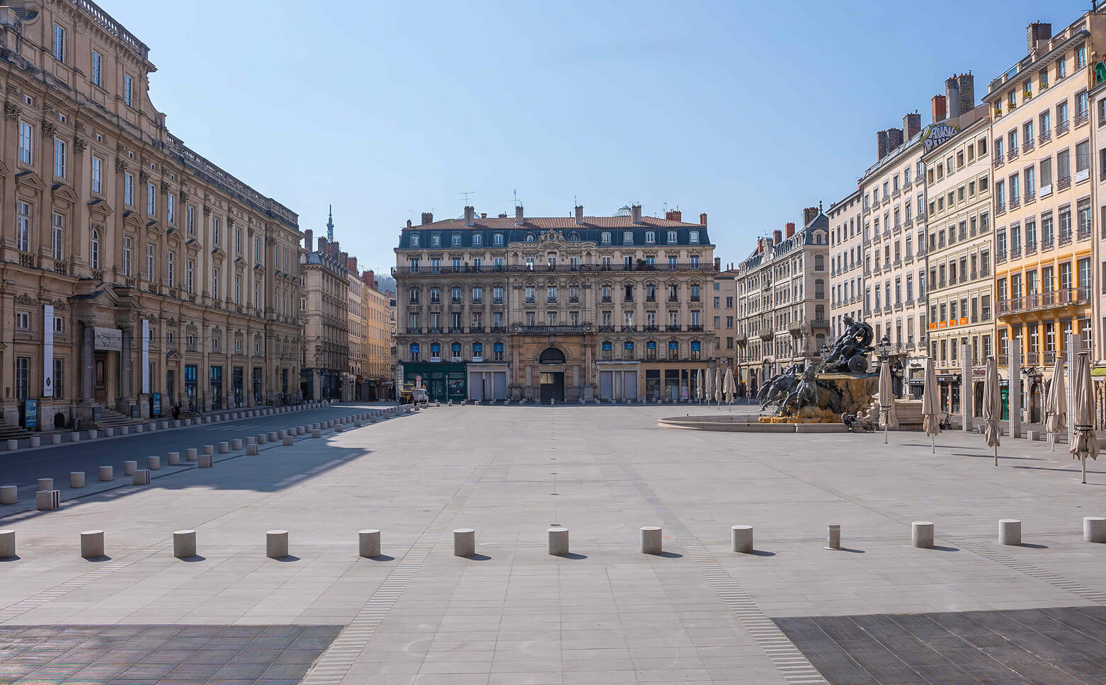 PHOTO_GALERIE_DES_TERREAUX_NEUTRE